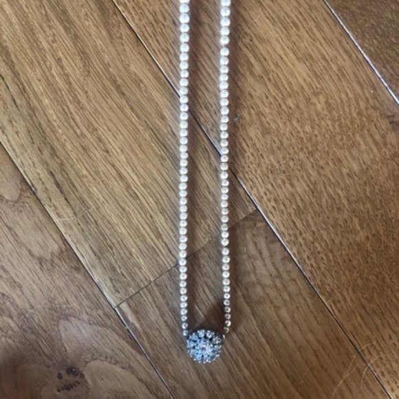 Vintage Pearl Beads and Rhinestone Pendant Necklace 17” - Picture 4 of 9